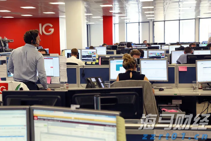 广湛高铁阳春东牵引变电所成功受电启用