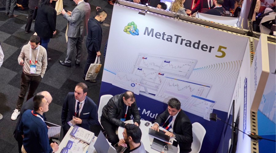 李成钢:中美将继续推动已暂停的美方对等关税24%部分以及中方反制措施如期展期